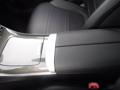 Used 2022 Mercedes-Benz C 300 4MATIC Sedan image 21