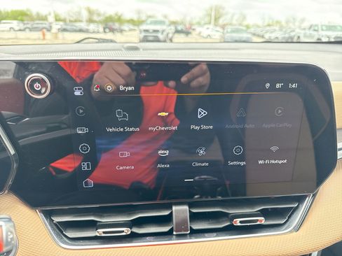 Used 2025 Chevrolet Equinox ACTIV w/ Safety and Technology Package image 12