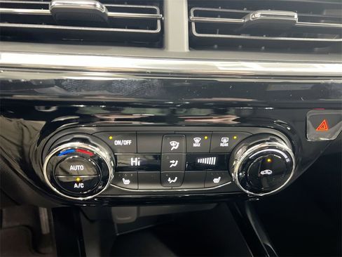 New 2026 Chevrolet Trax RS w/ Driver Confidence Package image 16