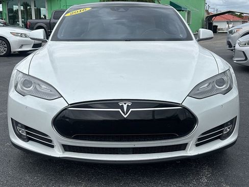 Used 2016 Tesla Model S 90D image 8