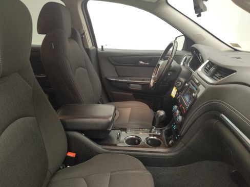 Used 2016 Chevrolet Traverse LT AWD/4WD image 21