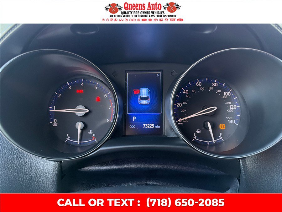 Used 2018 Toyota C-HR XLE FWD image 19
