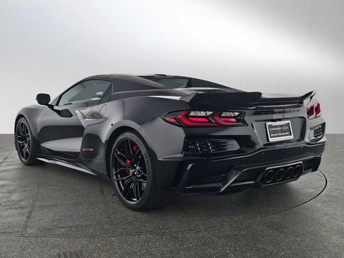 Used 2023 Chevrolet Corvette Z06 w/ Battery Protection Package image 5