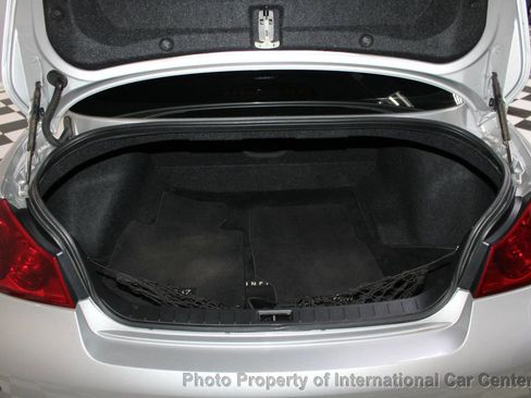 Used 2011 INFINITI G37 x Sedan w/ Premium Pkg image 22