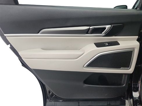 Used 2021 Kia Telluride S image 24