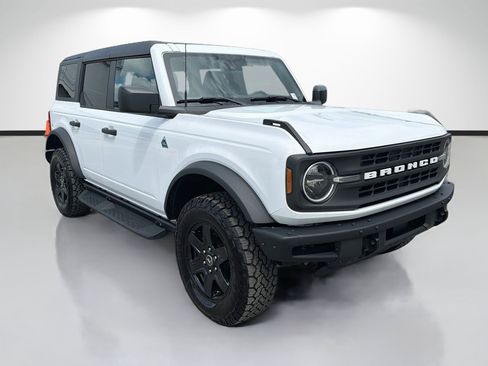 Used 2024 Ford Bronco Black Diamond AWD/4WD image 1