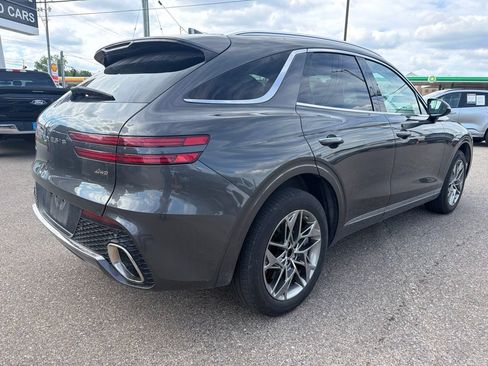 Used 2025 Genesis GV70 2.5T AWD/4WD image 6