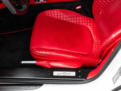 Used 2014 Aston Martin Vanquish Coupe RWD image 20