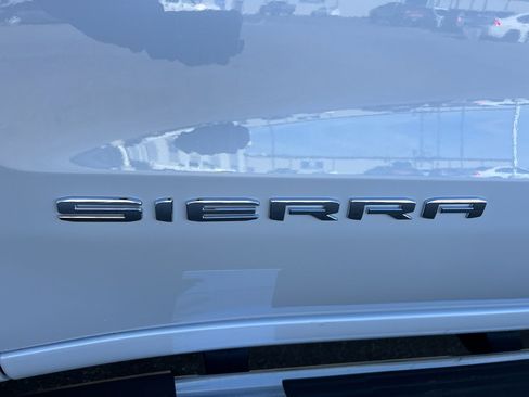 New 2026 GMC Sierra 1500 SLT w/ SLT Premium Package image 11