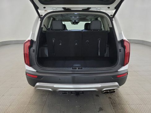 Used 2022 Kia Telluride EX w/ EX Premium Package image 29