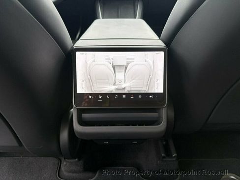 Used 2026 Tesla Model Y Long Range RWD image 21
