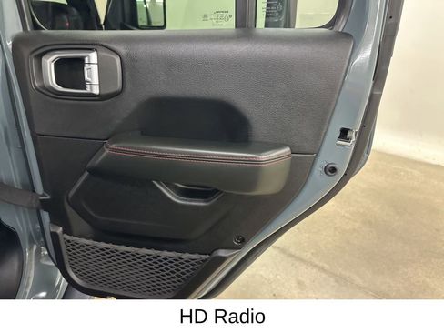 Used 2025 Jeep Wrangler Unlimited Rubicon w/ Safety Group AWD/4WD image 23