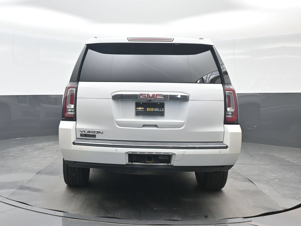 Used 2016 GMC Yukon Denali w/ Open Road Package AWD/4WD image 5