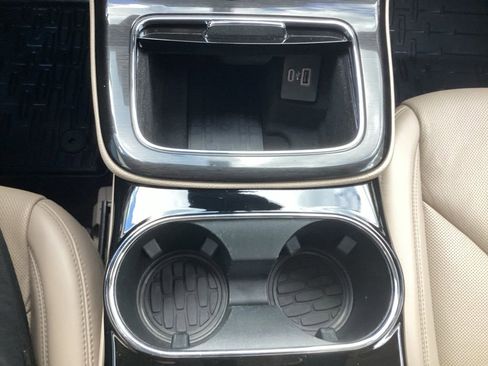 Used 2022 Lincoln Nautilus Reserve w/ Equipment Group 201A image 57