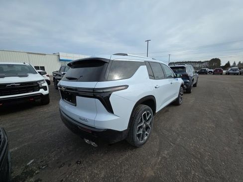 New 2026 Chevrolet Traverse High Country image 10