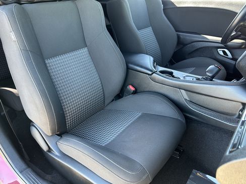 Certified 2023 Dodge Challenger GT w/ Blacktop Package image 9