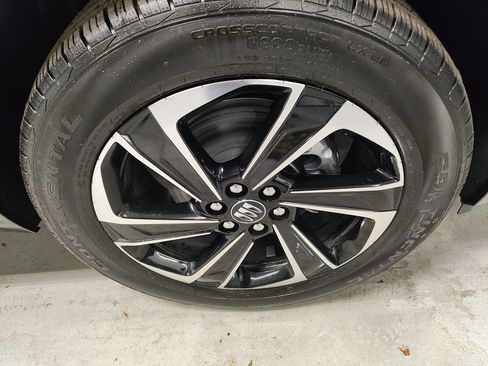 New 2026 Buick Enclave Sport Touring w/ Power Package image 4