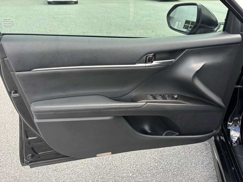 Used 2021 Toyota Camry XSE FWD image 22