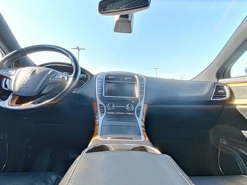 Used 2016 Lincoln MKX Reserve w/ Technology Package image 26