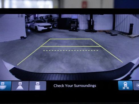 Certified 2025 Honda Odyssey EX-L image 40