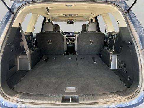 Used 2024 Kia Telluride S w/ S Sunroof Package AWD/4WD image 17