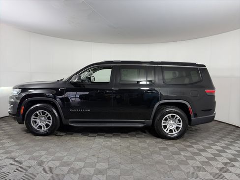 Used 2022 Jeep Wagoneer Series I image 12