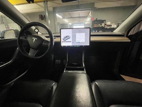 Used 2020 Tesla Model Y Performance AWD/4WD image 33
