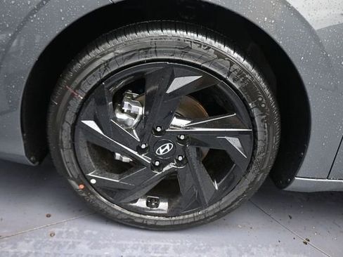 New 2026 Hyundai Elantra SEL Sport Premium FWD image 21