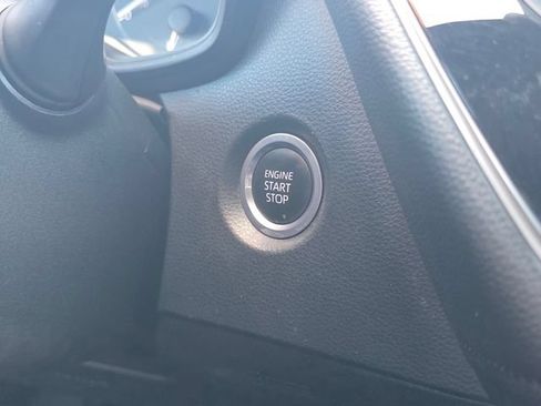 Used 2023 Toyota Corolla SE FWD image 24
