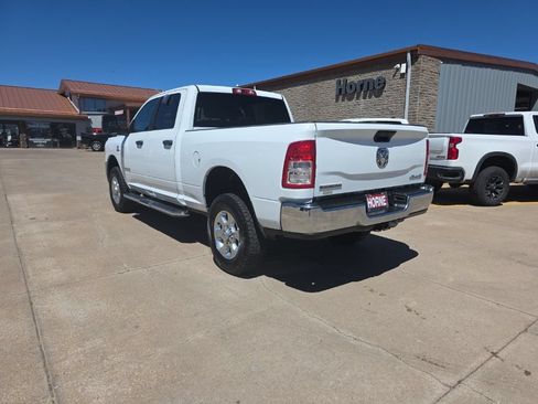Used 2024 RAM 2500 Big Horn w/ Off Road Package AWD/4WD image 6
