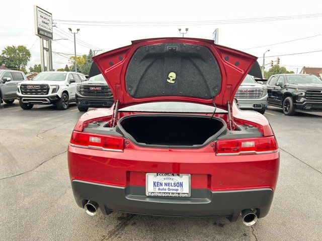 Used 2015 Chevrolet Camaro LT w/ 1LT Preferred Package RWD image 9