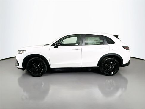 New 2026 Honda HR-V Sport image 8