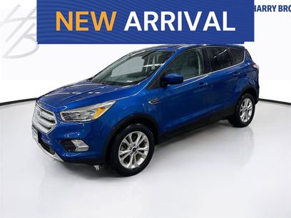 Used 2017 Ford Escape SE w/ SE Cold Weather Package