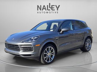 Used 2019 Porsche Cayenne E-Hybrid video 1