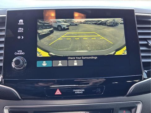 Used 2021 Honda Passport Sport image 15