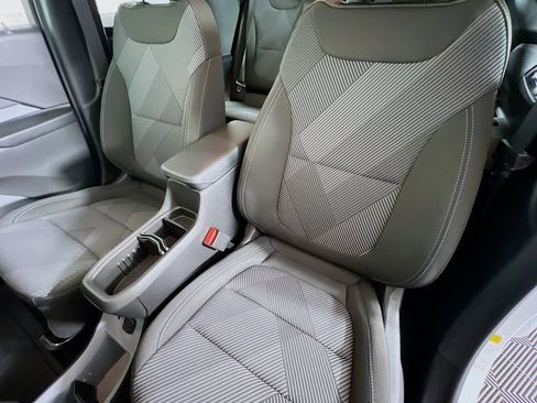 New 2027 Chevrolet Bolt LT w/ Comfort Package FWD image 21
