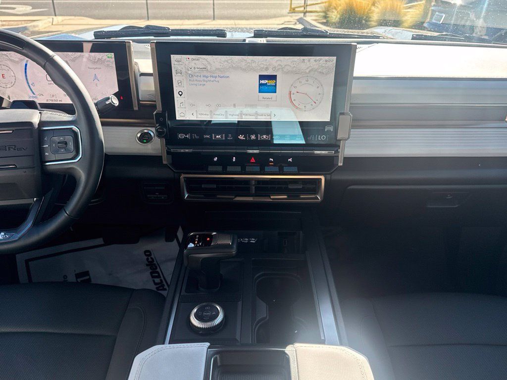 Used 2024 GMC Hummer EV 3X AWD/4WD image 17