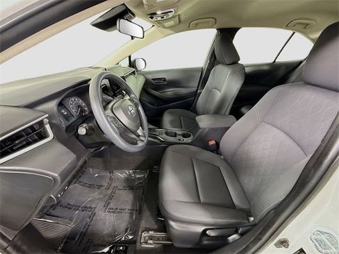 Certified 2024 Toyota Corolla LE image 19