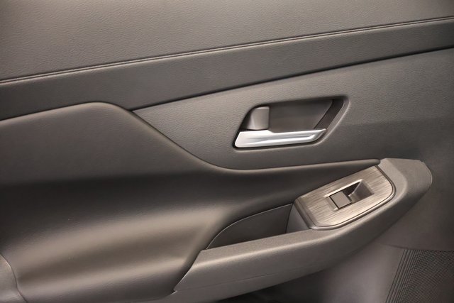 New 2026 Nissan Sentra SR w/ SR Premium Package FWD image 29