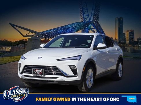 Used 2026 Buick Envista Preferred image 3