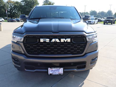 Used 2025 RAM 1500 Big Horn AWD/4WD image 2