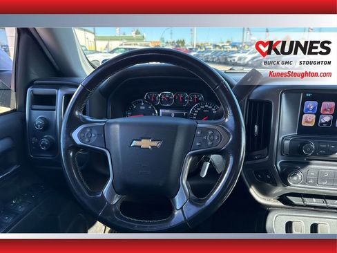 Used 2018 Chevrolet Silverado 1500 LT image 40