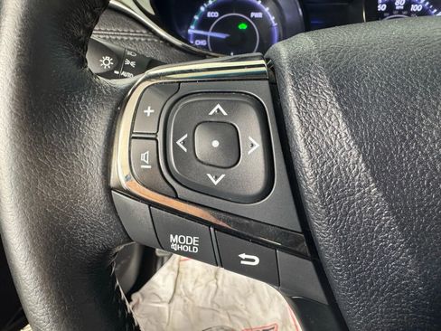 Used 2013 Toyota Avalon Limited image 15