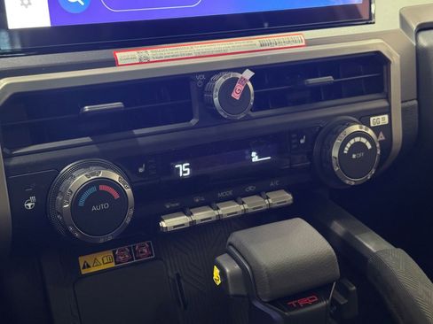 New 2026 Toyota Tacoma TRD Off-Road AWD/4WD image 18