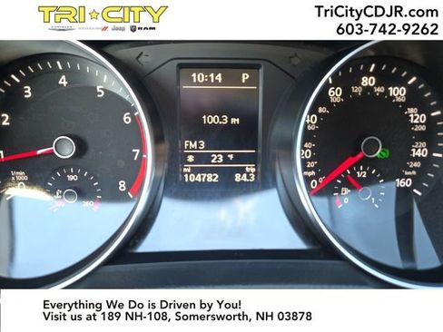 Used 2016 Volkswagen Passat 1.8T S image 17