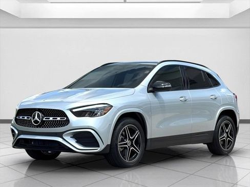 New 2025 Mercedes-Benz GLA 250 image 6