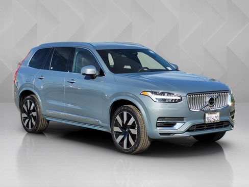 Certified 2023 Volvo XC90 T8 Plus w/ Protection Package Premier image 8