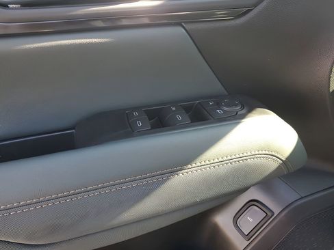 New 2026 GMC Terrain AT4 w/ Convenience Package III image 26