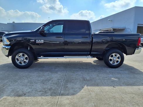 Used 2016 RAM 2500 Tradesman w/ Chrome Appearance Group image 22