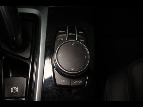 Used 2021 BMW X3 xDrive30i w/ Premium Package image 28